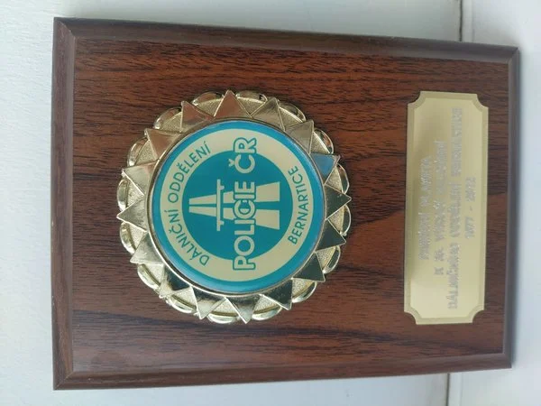 Pamětní plaketa DO Bernartice